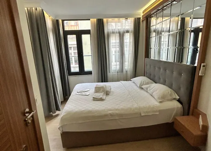 Viva Sirkeci Butik شقة فندقية *